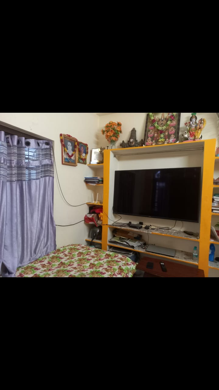 3 BHK Flat for sale in So